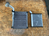 PORSCHE CAYENNE KALORİFER PETEĞİ 7P0820101 7P0819031
