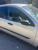 Ford Focus 1 sağ ön kapı dolu hatasız çıkma