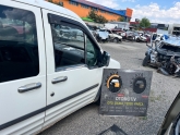Ford Connect Sağ ön Kapı Hatasız Orjinal Çıkma