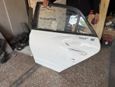 Oto Çıkma Parça / Mekanik / Kapı Menteşesi / Hyundai / i20 / Çıkma Parça 