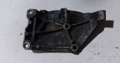 028903143AD orj vw caddy t4 1.9 tdi şarj dinamo braketi