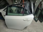 Oto Çıkma Parça / Kaporta & Karoser / Arka Cam / Toyota / Corolla / Çıkma Parça 
