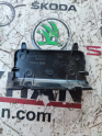 5F4867195L Seat Leon 2015 sol arka kapı vida kapağı
