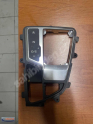 AUDİ A4 VİTES TOPUZU ÇERÇEVESİ 8W1713111C