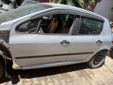 Peugeot 307 sol ön kapı