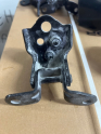 Ford Fiesta sol üst kapı menteşesi 8a6a a22801 bc