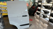 2014-17 MODEL FORD COURİER HATASIZ ORJ ÇIKMA SAĞ SÜRGÜLÜ KAPI