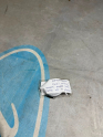 GOLF ÖN TAMPON ÇEKİ DEMİR KAPAĞI ORJ-ÇIKMA 5K0807241E