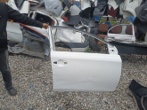Toyota Auris Sağ ön kapı