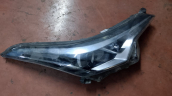 TOYOTA CHR 2013-2018 MODEL ORJİNAL ÇIKMA SAĞ FAR
