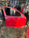 SKODA OCTAVİA SAĞ ÖN KAPI KIRMIZI ORJİNAL ÇIKMA 2007