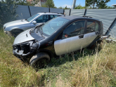 Oto Çıkma Parça / Kaporta & Karoser / Çamurluk / Smart / Forfour / Çıkma Parça 