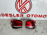 BMW x1 sağ sol arka dış stoplar (cam kırık)