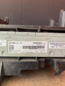 4F0035053A-4F0 035 053 A AUDİ VW RADYO GPS ÜNİTESİ