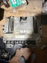 Trafic 2 motor beyni 8200311550