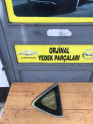 opel astra j arka kelebek camı