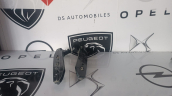 CORSA F ARKA TAMPON BRAKETİ SAĞ SOL 9829543780 9829543880
