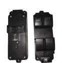 Mazda 3 Ön Sol Cam Açma Düğmesi 2004-2009