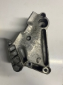 OCTAVİA SUPER B KAROQ SCALA FABİA MOTOR KULAK BRAKETİ 04L199207