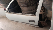 Opel corsa B sol ön kapı çıkma orjinal