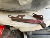 Toyota corolla kaput menteşesi