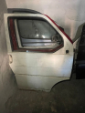 VW TRANSPORTER T4 SAĞ ÖN KAPI KONUK OTO