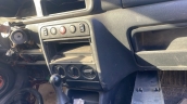 Peugeot partner vites konsolu