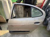 RENAULT MEGANE 1 SOL ARKA KAPI KELEBEK CAMI ORJİNAL ÇIKMA
