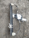FİAT DOBLO SOL ÖN CAM KRİKOSU ÇIKMA 2003 2013