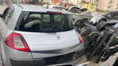 Renault Megane 2 hacback bagaj kapağı