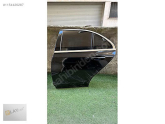 MERCEDES C SERİSİ W205 SOL ARKA KAPI DOLU SİYAH