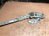 Hyundai H100 L300 1993-2008 Manuel Sağ Ön Kapı Cam Krikosu