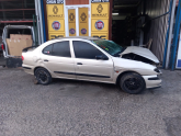 Renault megane 1 sağ ön kapı