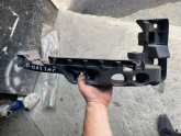 2009-2013 A3 SAĞ FAR BRAKETİ AUDİ ORJİNAL ÇIKMA PARÇA