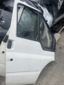 Ford transit sağ ön kapı beyaz dolu