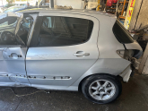 Peugeot 308 arka Dingil çıkma