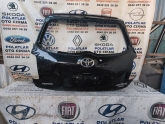 Toyota Auris bagaj kapağı