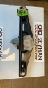 2990298 bmw x1 e84 sağ arka kapı cam motoru ve cam krikosu