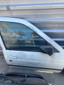 Ford escort sağ ön kapı dolu