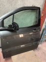 Ford Courier sol ön kapı dolu çıkma orijinal