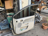 FORD FİESTA SAĞ ÖN KAPI CAM OLUK FİTİLİ 02-08 MODEL