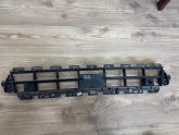 AUDI Q2 ORTA IZGARA 81A807647