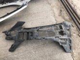 MERCEDES C SERİ W205 ÖN TAMPON SOL İÇ BRAKET 2058850565