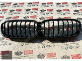 BMW 5 SERİSİ G30 ÖN PANJUR PİANO BLACK