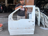 FORD CORNET BEYAZ SOL ÖN KAPI ORJINAL