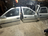 ÖZMEN OPEL VECTRA B SAĞ SOL ÖN ARKA KAPI CAMI KİLİDİ MOTORU
