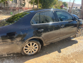 Volkswagen jetta sağ arka kapı