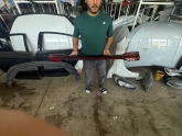 BYD Seal u bagaj stobu