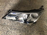 Toyota rav 4 sol far