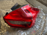 Ford focus 3,5 2015-2019 sağ arka stop